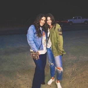 Meet your Posher, Bailey